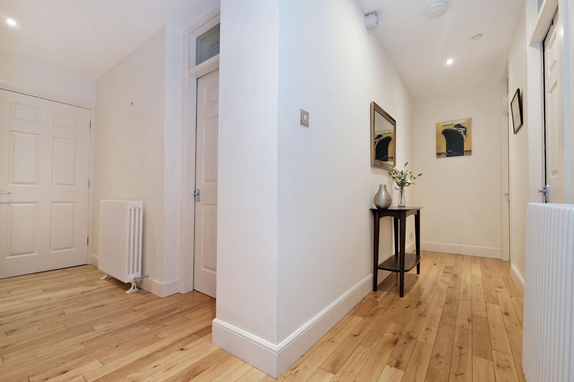 One Of A Kind Historic 3 Bedroom Apartment アバディーン エクステリア 写真