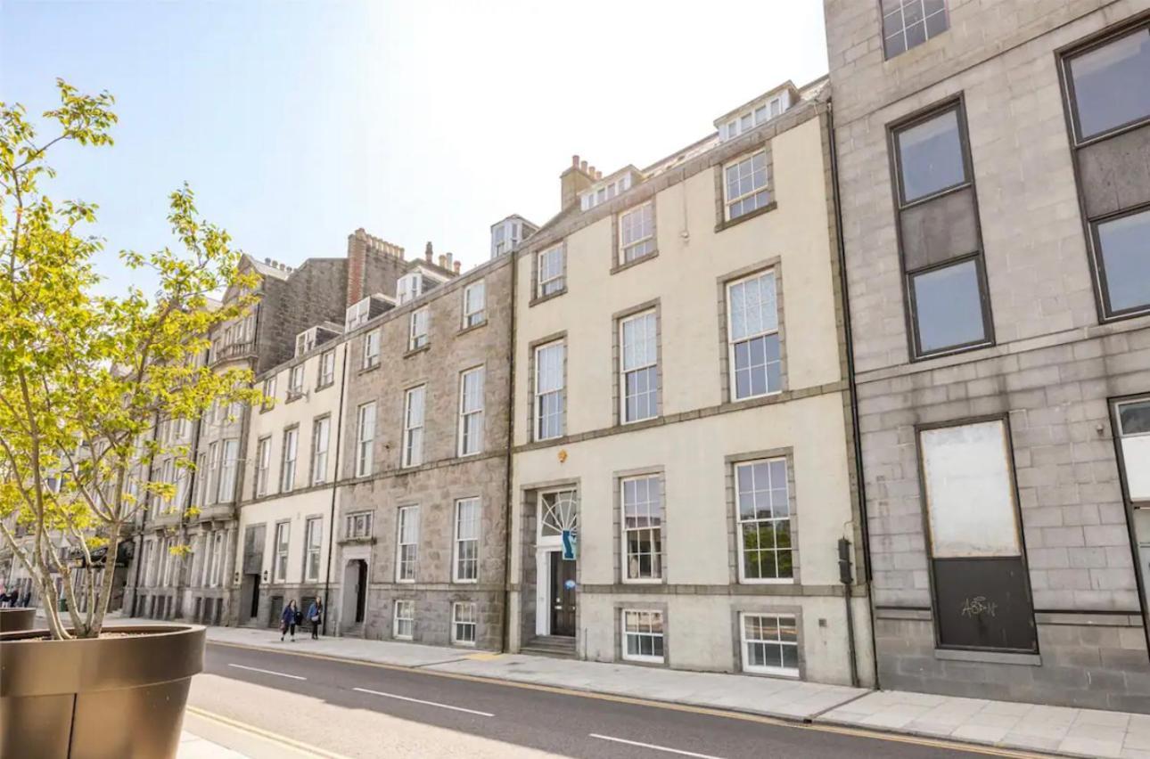 One Of A Kind Historic 3 Bedroom Apartment アバディーン エクステリア 写真